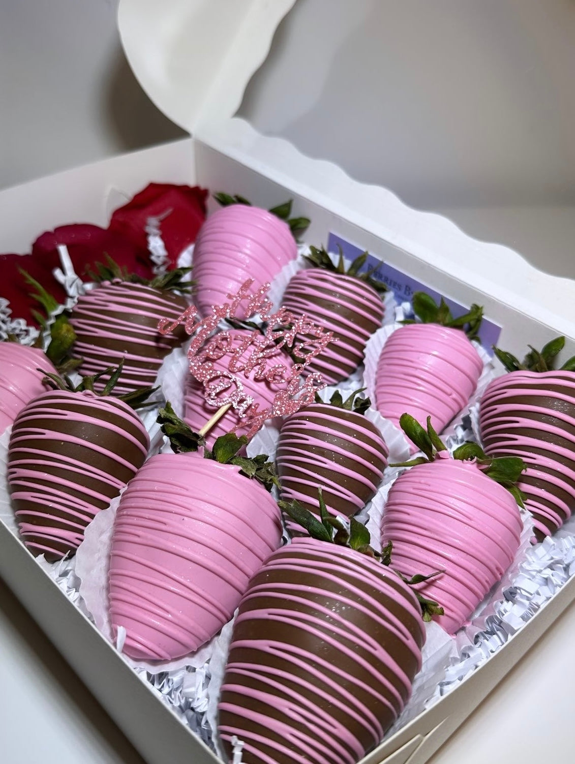Mother’s Day Chocolate Strawberries