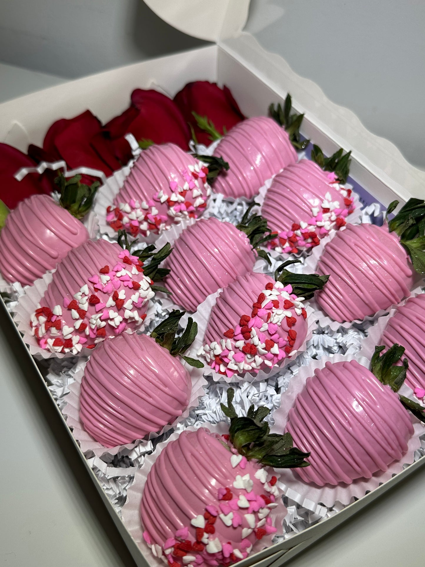Valentine’s White Chocolate Strawberries